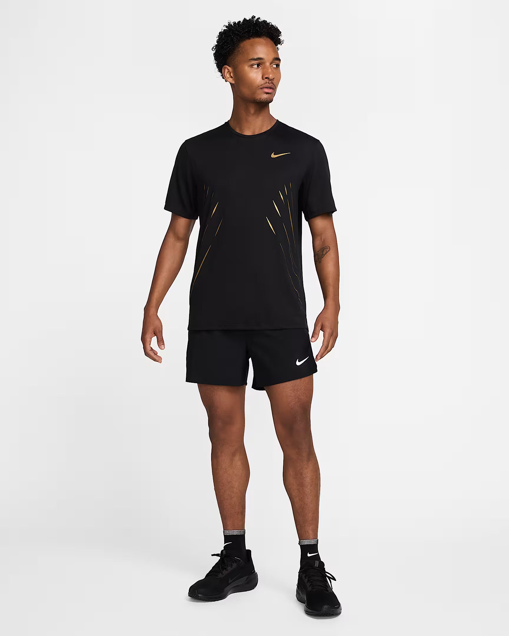 Nike x Jakob Haut de running Dri-FIT à manches courtes pour homme
