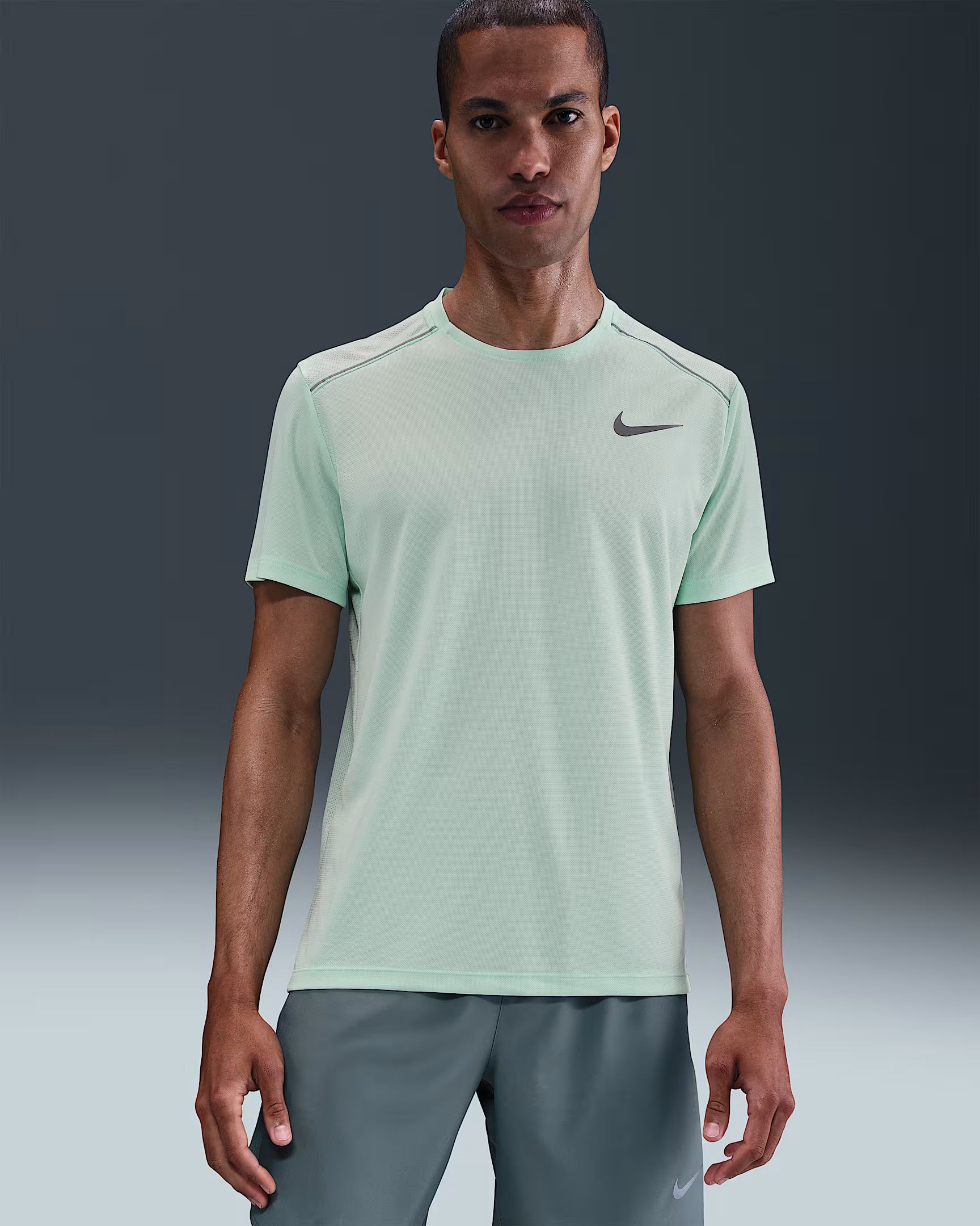 Nike Miler Haut de running à manches courtes pour homme