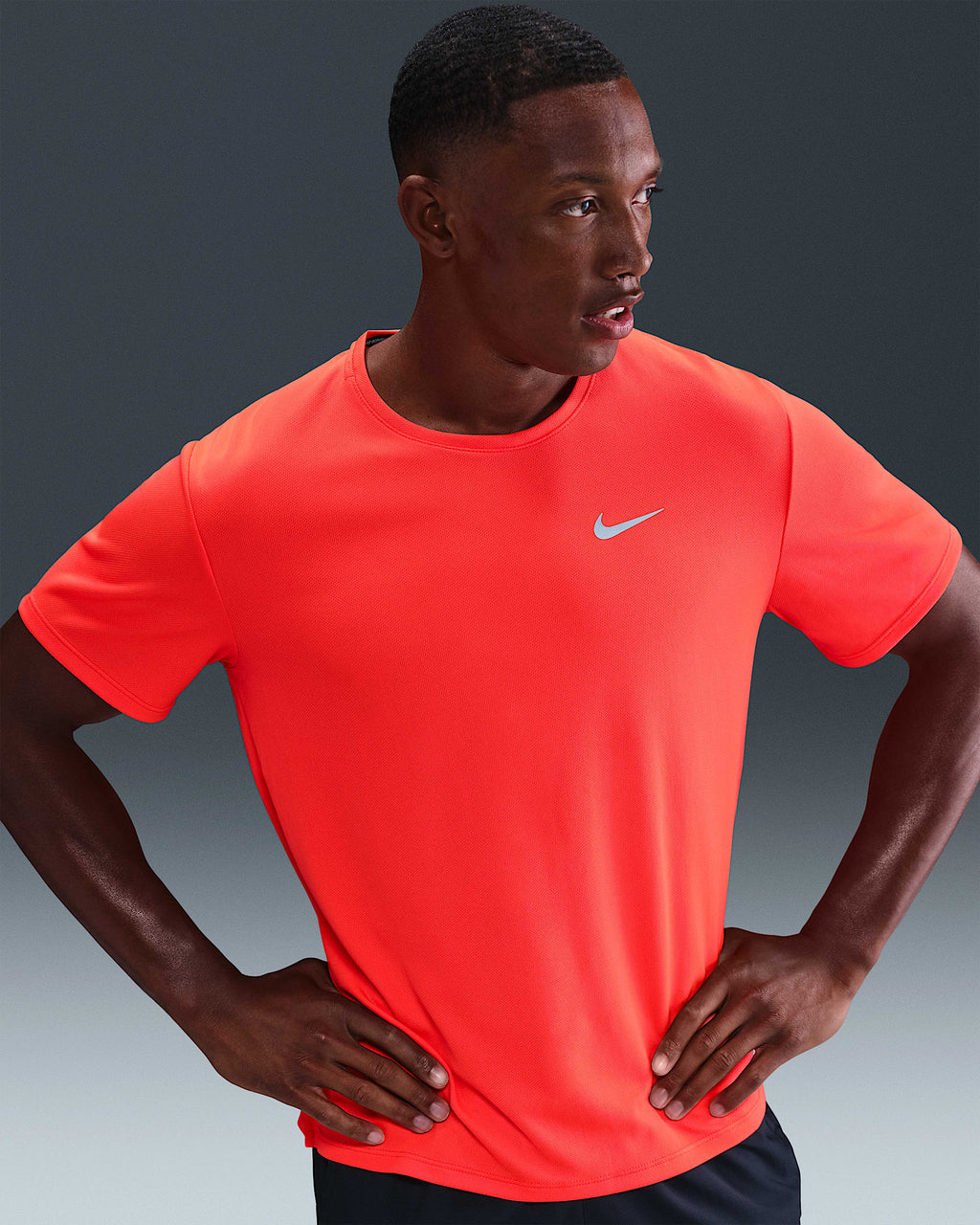 Nike Miler Haut de running à manches courtes Dri-FIT UV pour homme