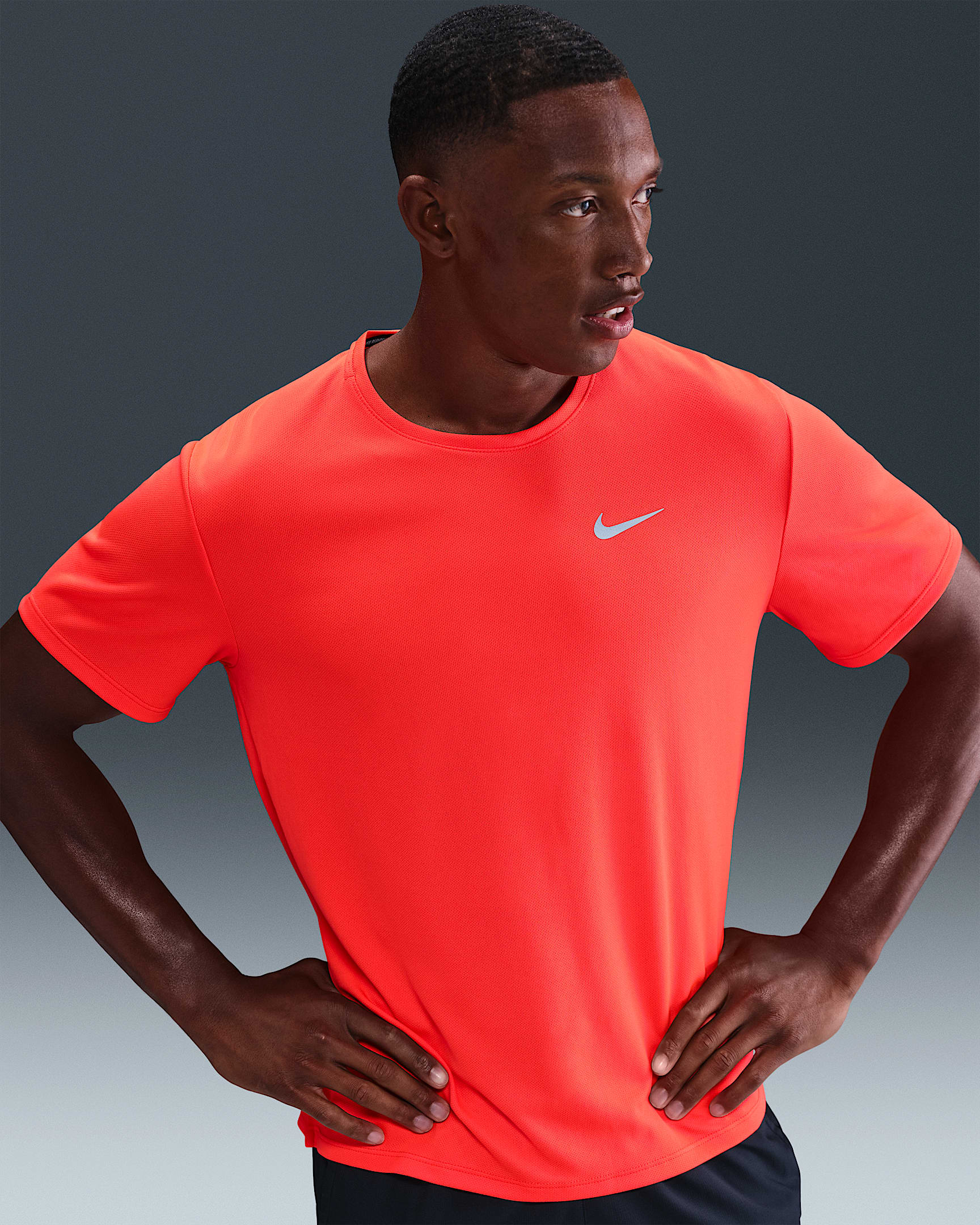 Nike Miler Haut de running à manches courtes Dri-FIT UV pour homme
