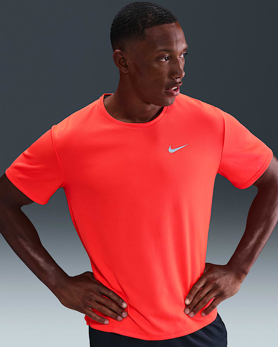 Nike Miler Haut de running à manches courtes Dri-FIT UV pour homme