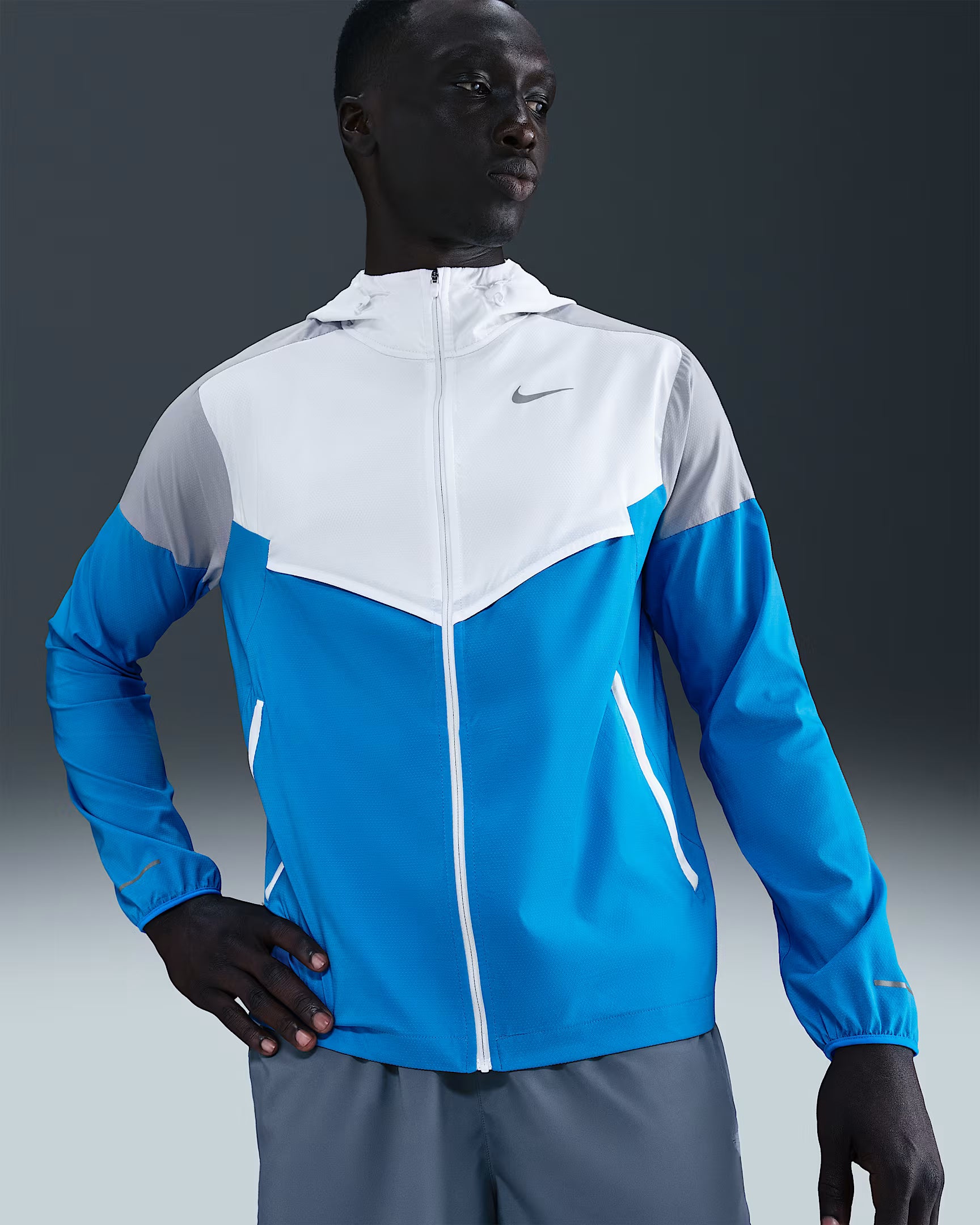Nike Impossibly Light Windrunner Veste de running pour homme