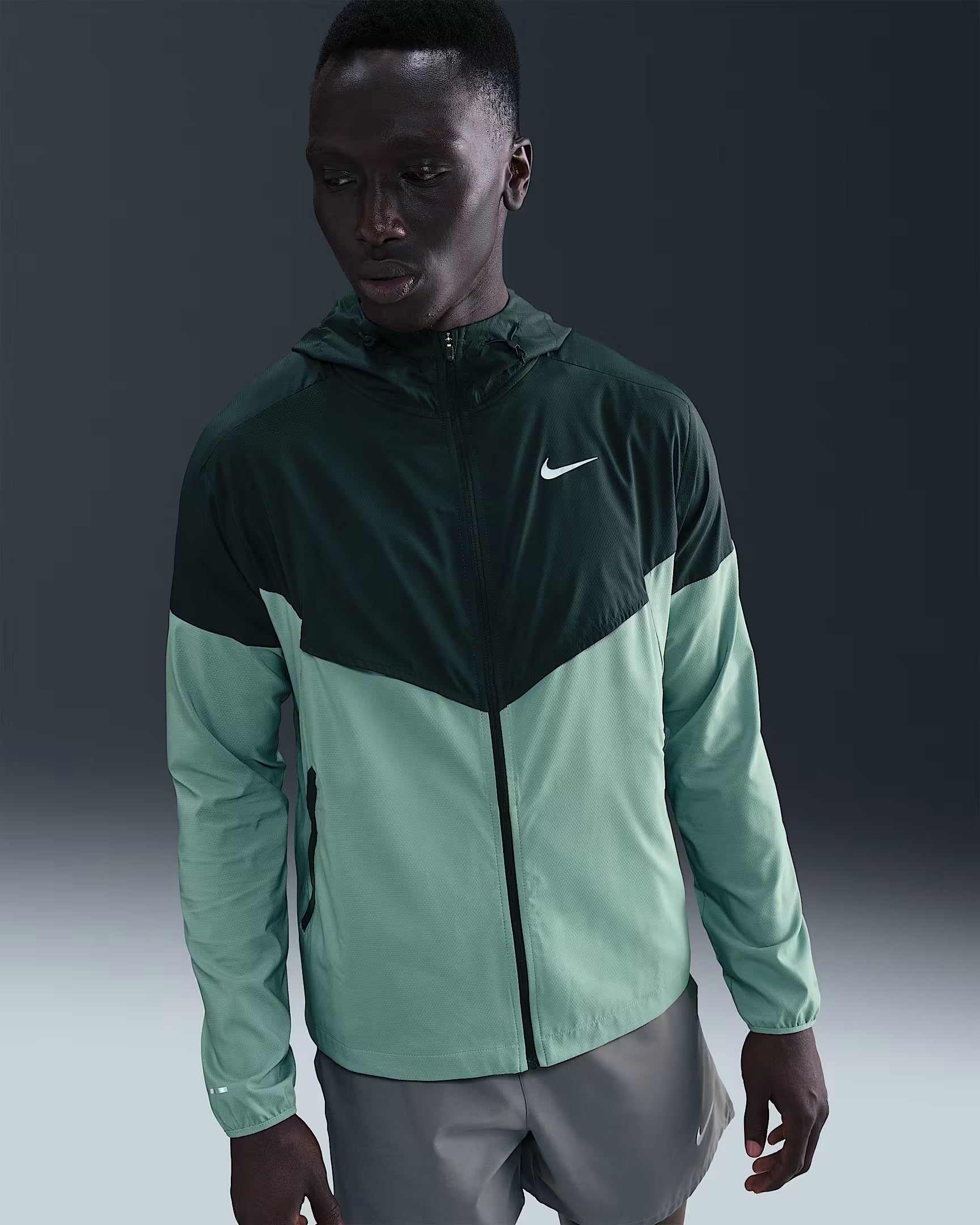 Nike Impossibly Light Windrunner Veste de running pour homme