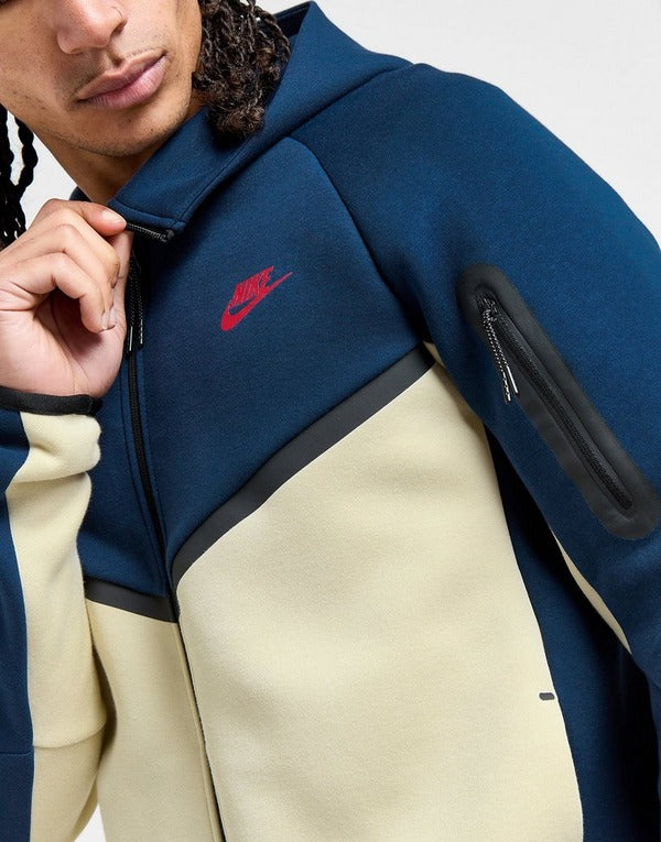Nike Sweat à Capuche Zippé Nike Fleech Tech Homme