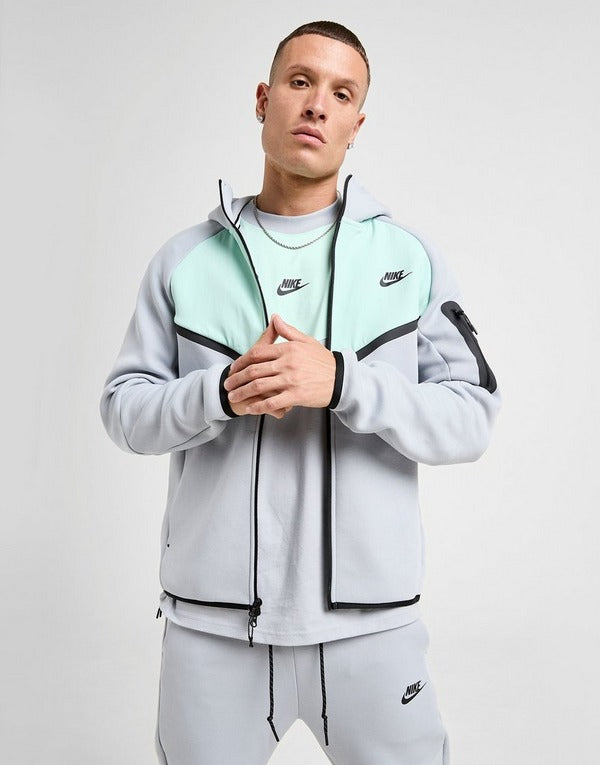 Nike Sweat à capuche zippé Tech Mix