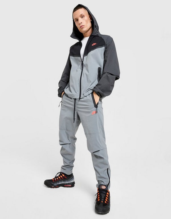 Nike Pantalon de survêtement tissé Tech